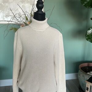 Men’s Turtleneck Elegant Cream Turtleneck Sweater